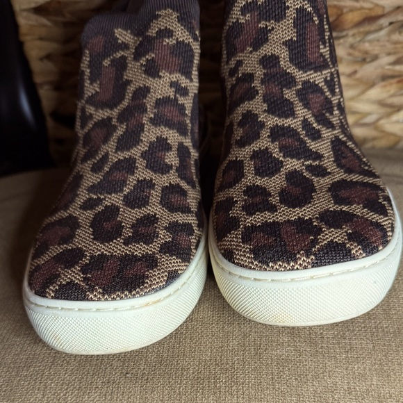 Rothy's Women's Chelsea Boot in Wildcat, Size 10 - Picture 3 of 6